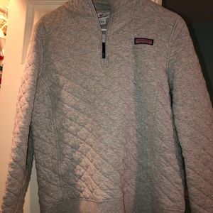 Vineyard Vines pull over